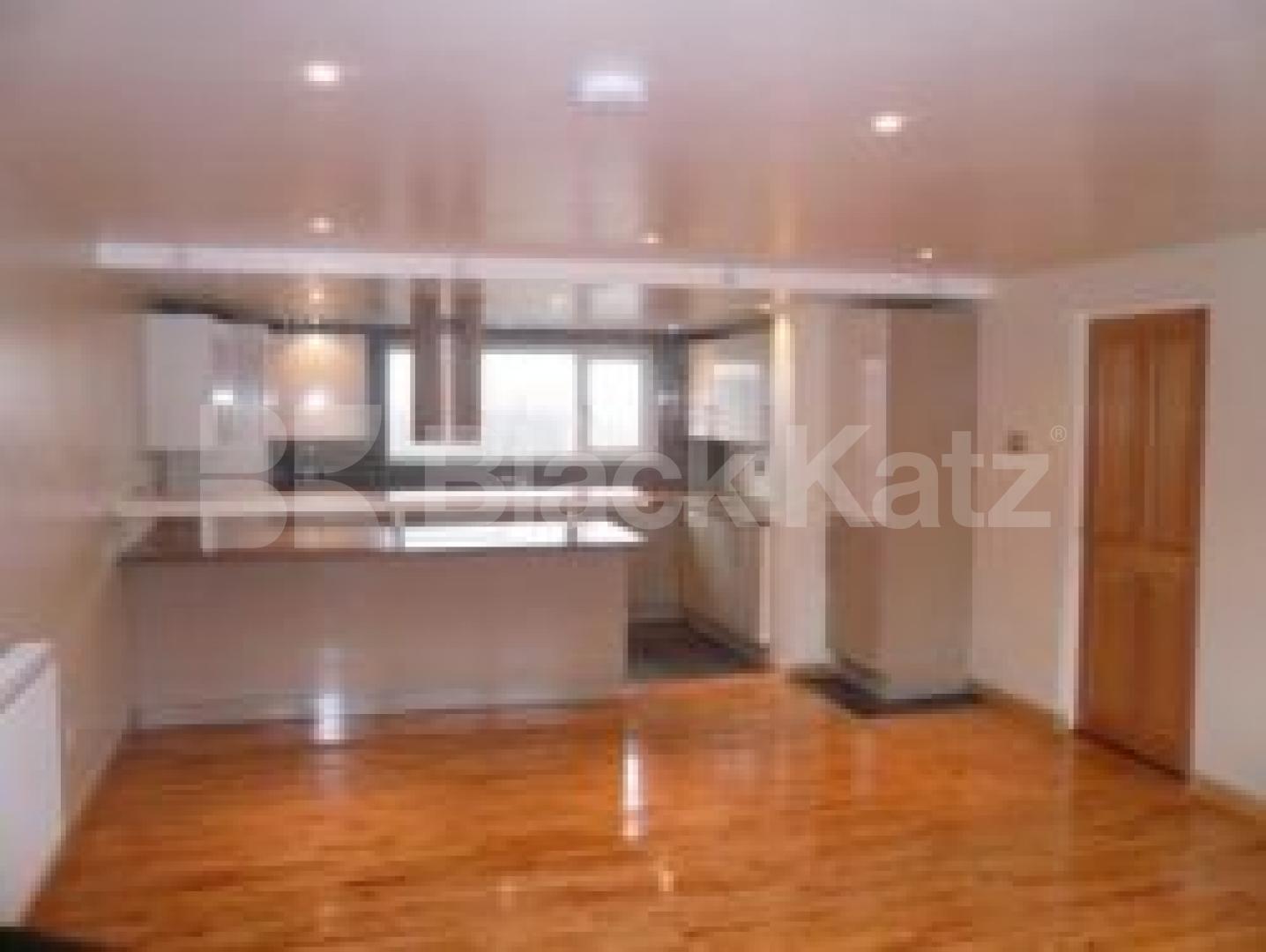 			2 Bedroom, 1 bath, 1 reception Flat			 St James Lane, MUSWELL HILL